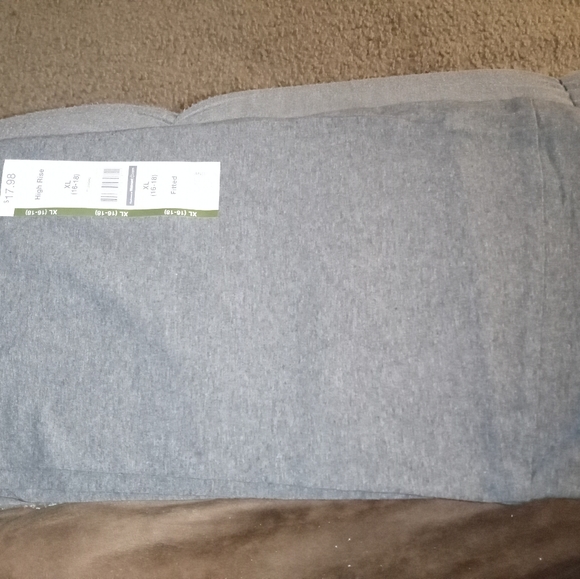 Charcoal Gray High rise Time and True knit leggings - Picture 3 of 5